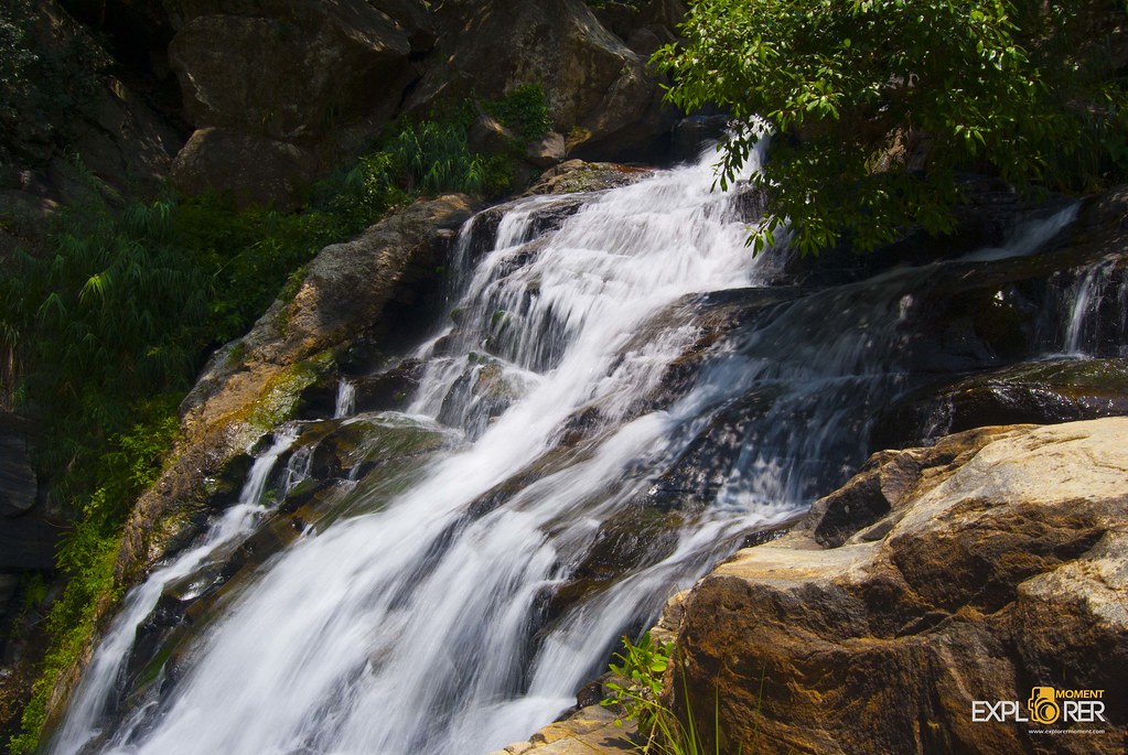 Ravana Falls by Razeen Gaffar, on Flickr