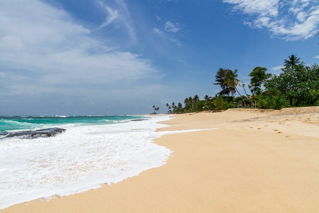 Mirissa Beach by samitriani, on Flickr